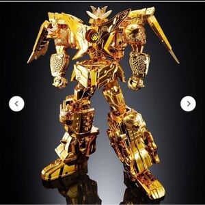 Power Ranger Gold Metallic Figure